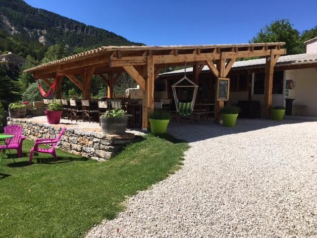 Camping Calme Et Nature Castellane Eksteriør billede